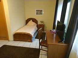 Euro-Hotel