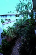 La Cour Hotel Apartments