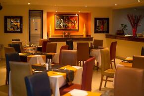 La Cour Hotel Apartments