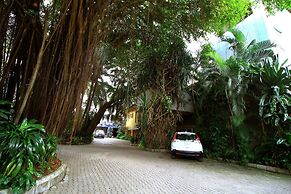 La Cour Hotel Apartments