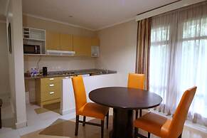 La Cour Hotel Apartments