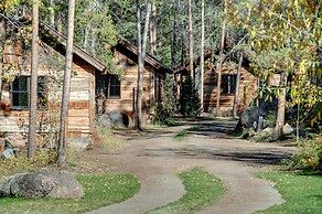 Eleven Taylor River Lodge