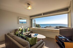 Apartment On The Beach