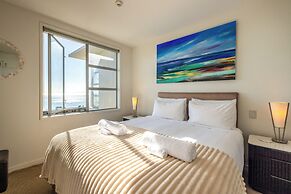 Apartment On The Beach