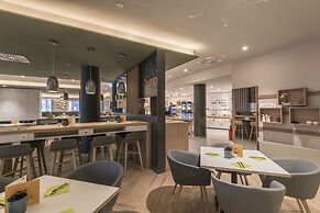 Holiday Inn Hamburg - Berliner Tor by IHG