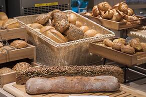 Holiday Inn Hamburg - Berliner Tor by IHG