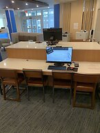 Holiday Inn Express & Suites Wilmington West - Medical Park by IHG