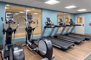 Holiday Inn Express & Suites Wilmington West - Medical Park by IHG
