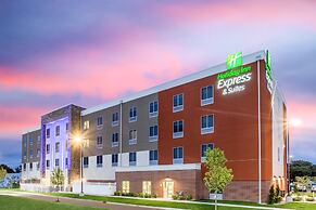 Holiday Inn Express & Suites Ottawa by IHG