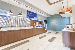 Holiday Inn Express & Suites Ottawa by IHG