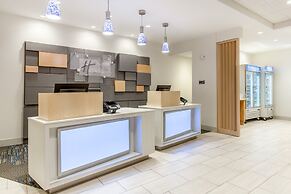 Holiday Inn Express & Suites Ottawa by IHG