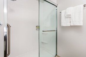 Holiday Inn Express & Suites Ottawa by IHG