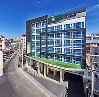 Holiday Inn Express Pattaya Central by IHG