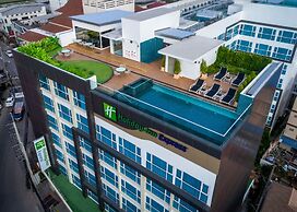 Holiday Inn Express Pattaya Central by IHG