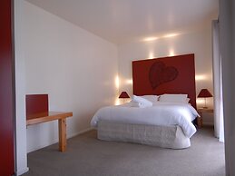 Lemon Tree Lodge