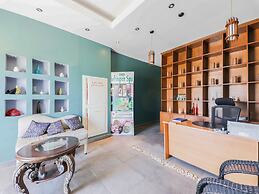 CAPITAL O133 Al Sawadi Beach Resort & Spa