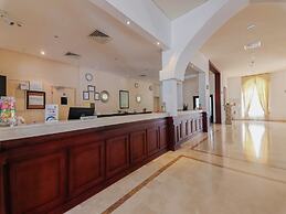 CAPITAL O133 Al Sawadi Beach Resort & Spa