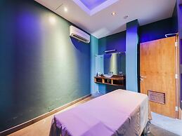 CAPITAL O133 Al Sawadi Beach Resort & Spa