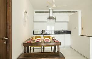 Kent Baywatch Suites