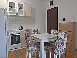 Center Apartment C 18