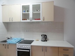 Center Apartment C 18