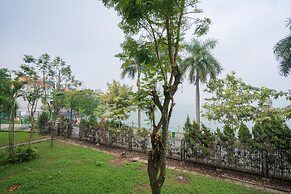 Coco Flower Village Serviced Apartment