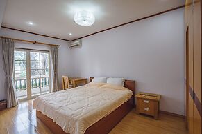 Coco Flower Village Serviced Apartment