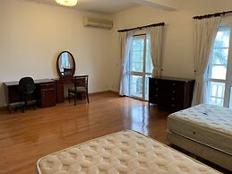 Coco Flower Village Serviced Apartment