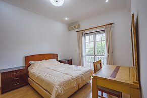 Coco Flower Village Serviced Apartment