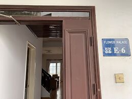 Coco Flower Village Serviced Apartment