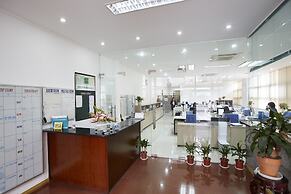 Coco Flower Village Serviced Apartment