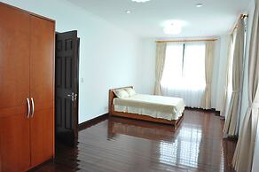 Coco Flower Village Serviced Apartment