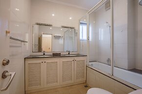 Coco Flower Village Serviced Apartment