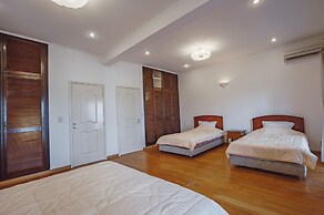 Coco Flower Village Serviced Apartment