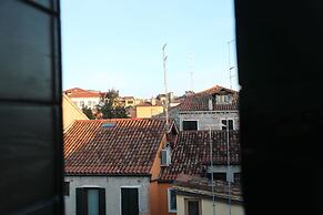 Lovely Apartment In Venice