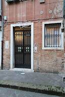 Lovely Apartment In Venice