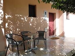 Center Budva Holiday Home