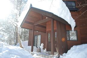 Creek House Hakuba