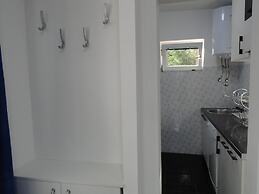 Petrovac Holiday House with pool