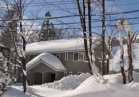 Cat's Villa Hakuba 1&2