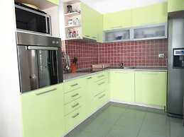 Petrovac Villa With Pool