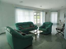 Petrovac Villa With Pool