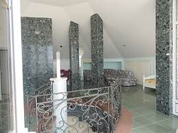 Petrovac Villa With Pool