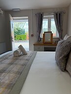 De Courceys Manor Cottages