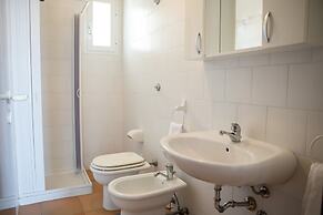 Lungomare Apartaments