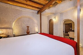 Grand Elite Cave Suites