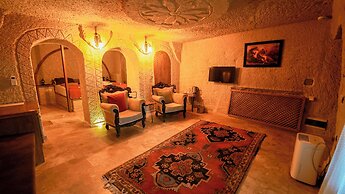 Grand Elite Cave Suites