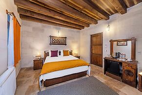 Grand Elite Cave Suites