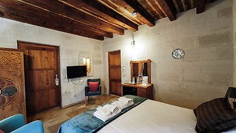 Grand Elite Cave Suites