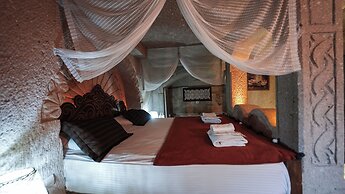 Grand Elite Cave Suites